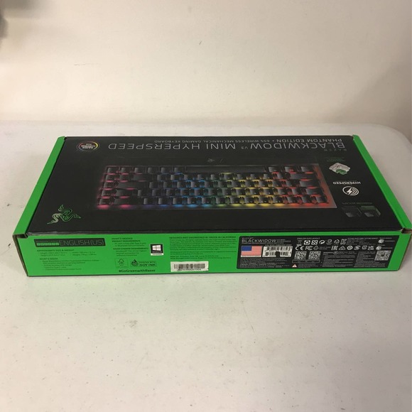 BlackWidow V3 Mini Hyperspeed Phantom Edition 65% Wireless Gaming Keyboa… - Picture 5 of 10